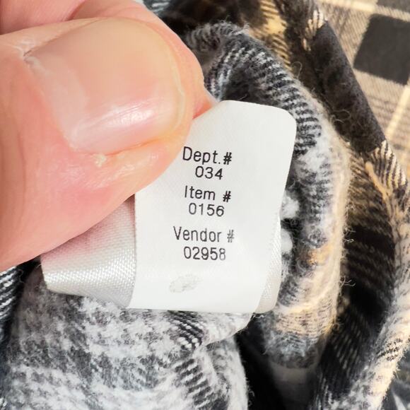 Eddie Bauer Button Shirt Men XL Classic Fit Flannel Black White Plaid 100 Cotton - Picture 10 of 15